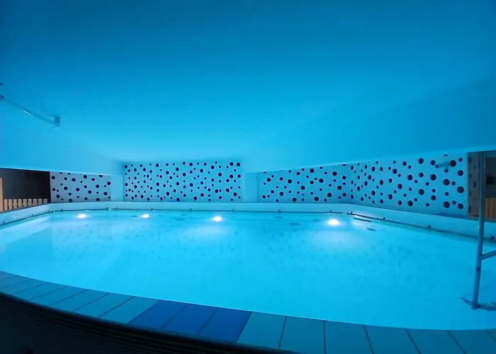 Logis Hotel Le Rochelois La Rochelle 